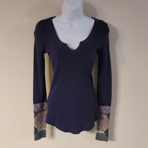 Free People long sleeve purple knitted sleeve top, size small